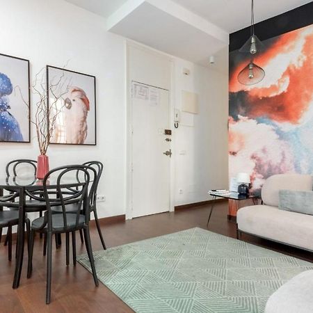 2 Bedrooms 2 Bathrooms Furnished - Malasana - Bright Stylish - Mintystay Madri Exterior foto