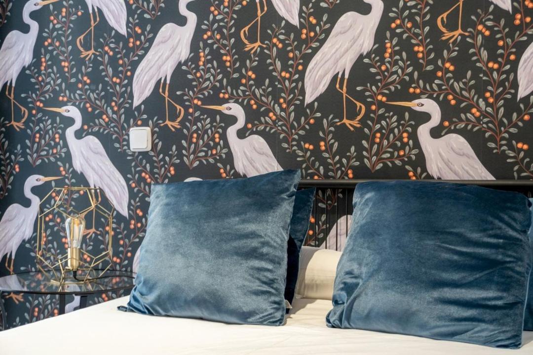 2 Bedrooms 2 Bathrooms Furnished - Malasana - Bright Stylish - Mintystay Madri Exterior foto